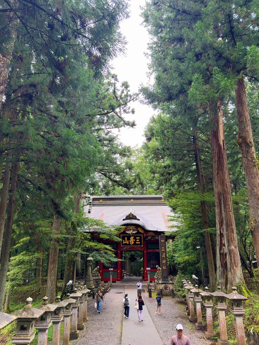 NancyLavendula1's tweet photo. ．
⛩️三峯神社

圧巻の美しい雲海を
見せて頂きました⛅️

感謝感謝🥲
． https://t.co/eE6sijIyeg