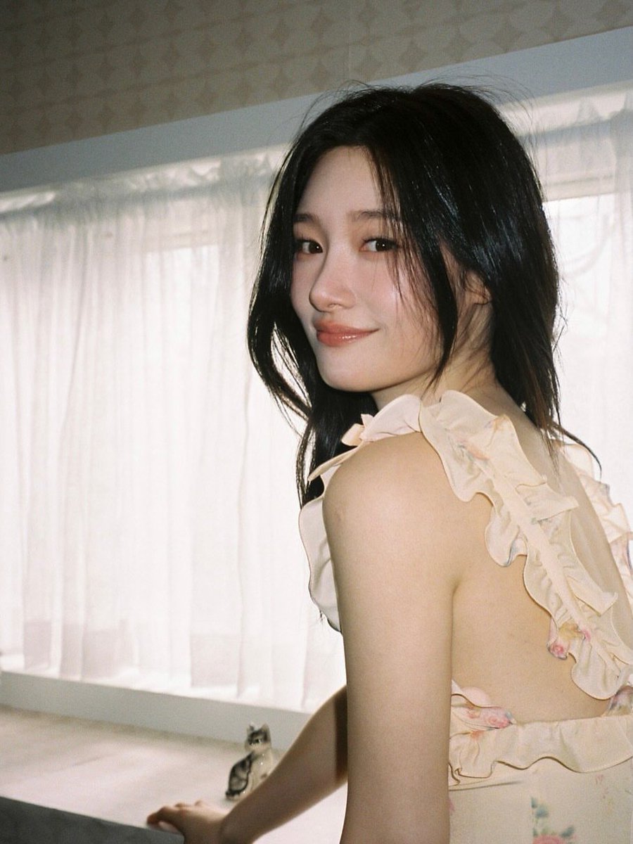 i2vy8's tweet photo. 정채연 너무 아름다워…
청순나른어른여자… https://t.co/JmvvywKsIC