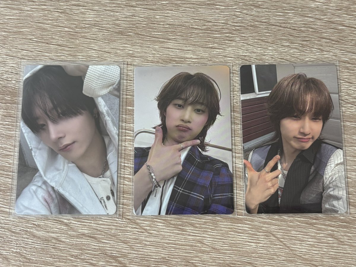 nyp1ghj's tweet photo. hrtz.wav 하츠웨이브 The First Waveトレカ 交換

【譲】1枚目 リアン ケイテン
【求】リアン💖

郵送での交換希望です
お気軽にお声掛けください🙌🏻 https://t.co/QmoOlkA34d