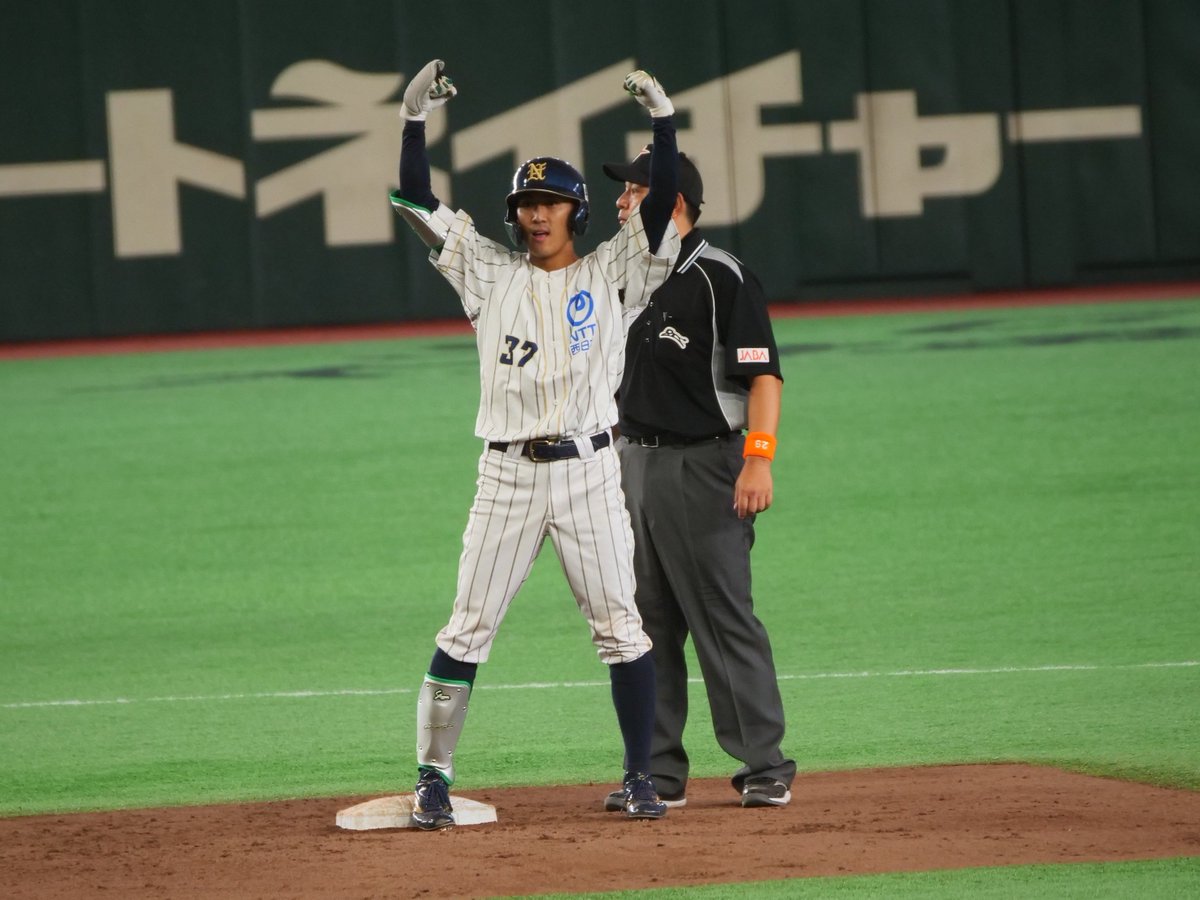 tovar_base's tweet photo. パナソニックからの補強戦士・山路将太郎が土壇場でタイムリーツーベース！！
＃NTT西日本 https://t.co/3ULxrJ9zSc