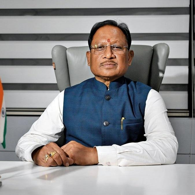 JanhitMahfuz's tweet photo. @BilaspurDist की पहचान शांति और भाईचारे की है।

किसी भी घटना को अफवाह, नफरत और तनाव का कारण नहीं बनने देना चाहिए।

दोषी कोई भी हो, कानून सबके लिए समान होना ��ाहिए।

संविधान और सामाजिक सौहार्द की रक्षा हम सबकी जिम्मेदारी है। 🇮🇳 https://t.co/Sv0AjolfK5