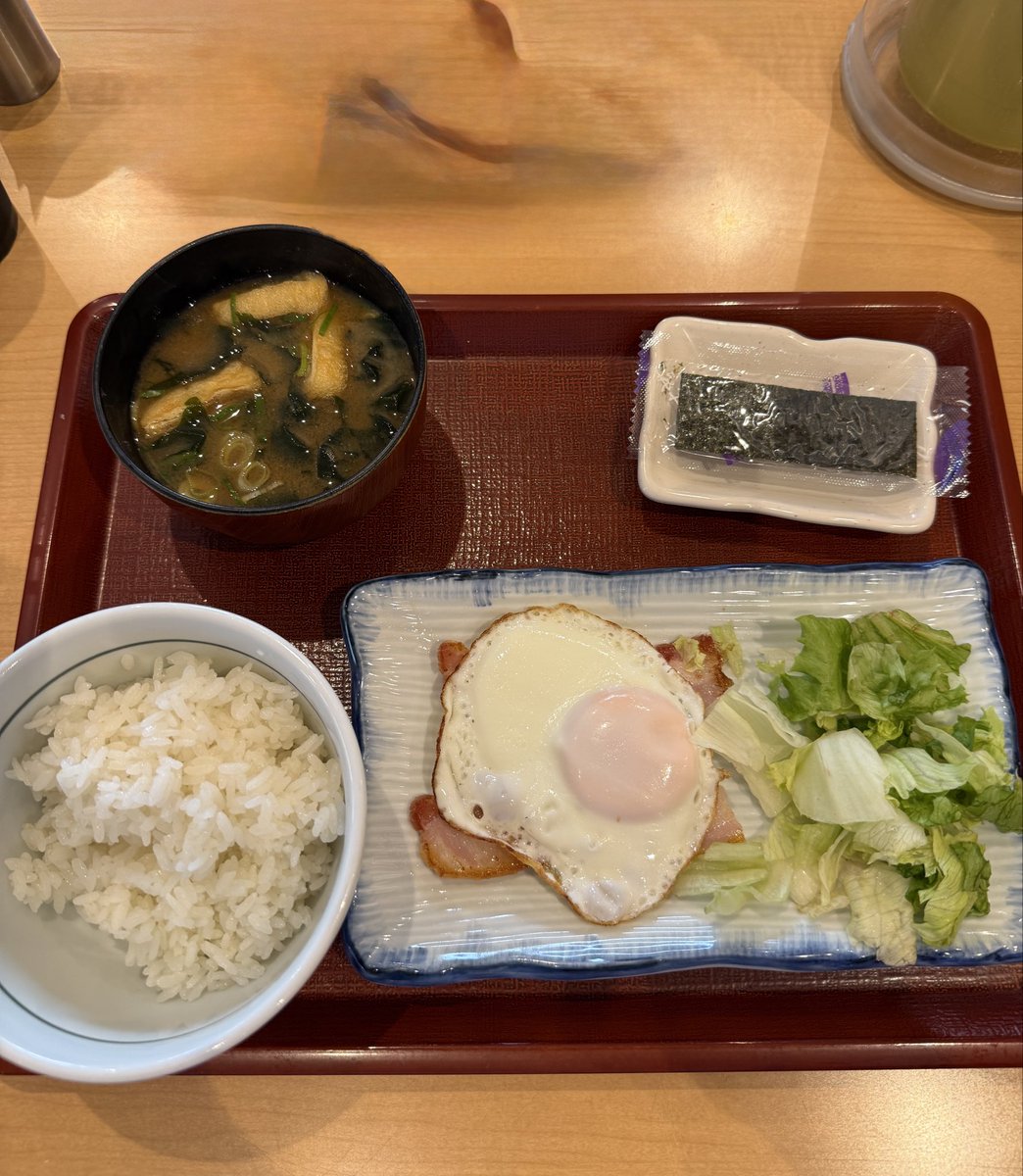 mtyamato's tweet photo. 8月31日(月)
今日で8月も終わり
早朝より健康診断！
皆さん健康診断受けましょう！
#健康診断 
#8月最後の日 https://t.co/BKZHl7TiYA