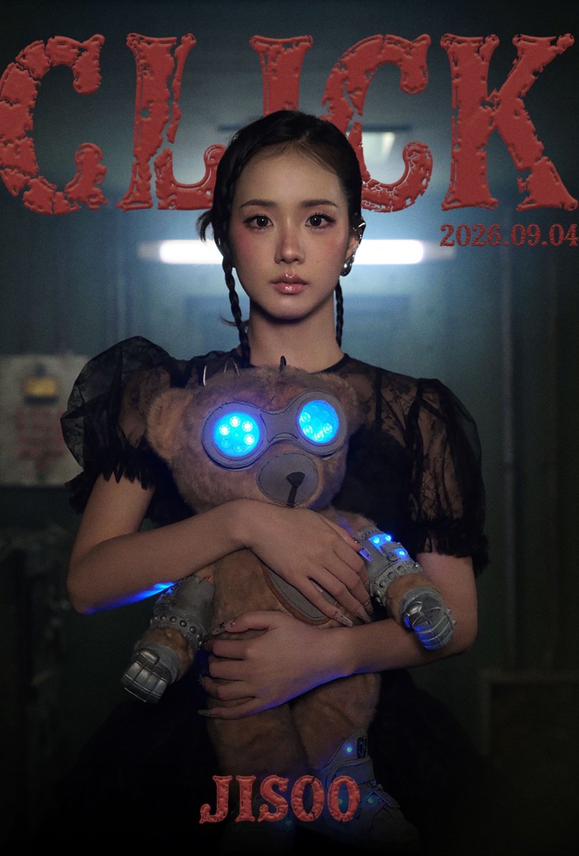 jisoomons's tweet photo. She looks so crazy the make up is so doll like I love it 😭 https://t.co/OASpU1T7PN