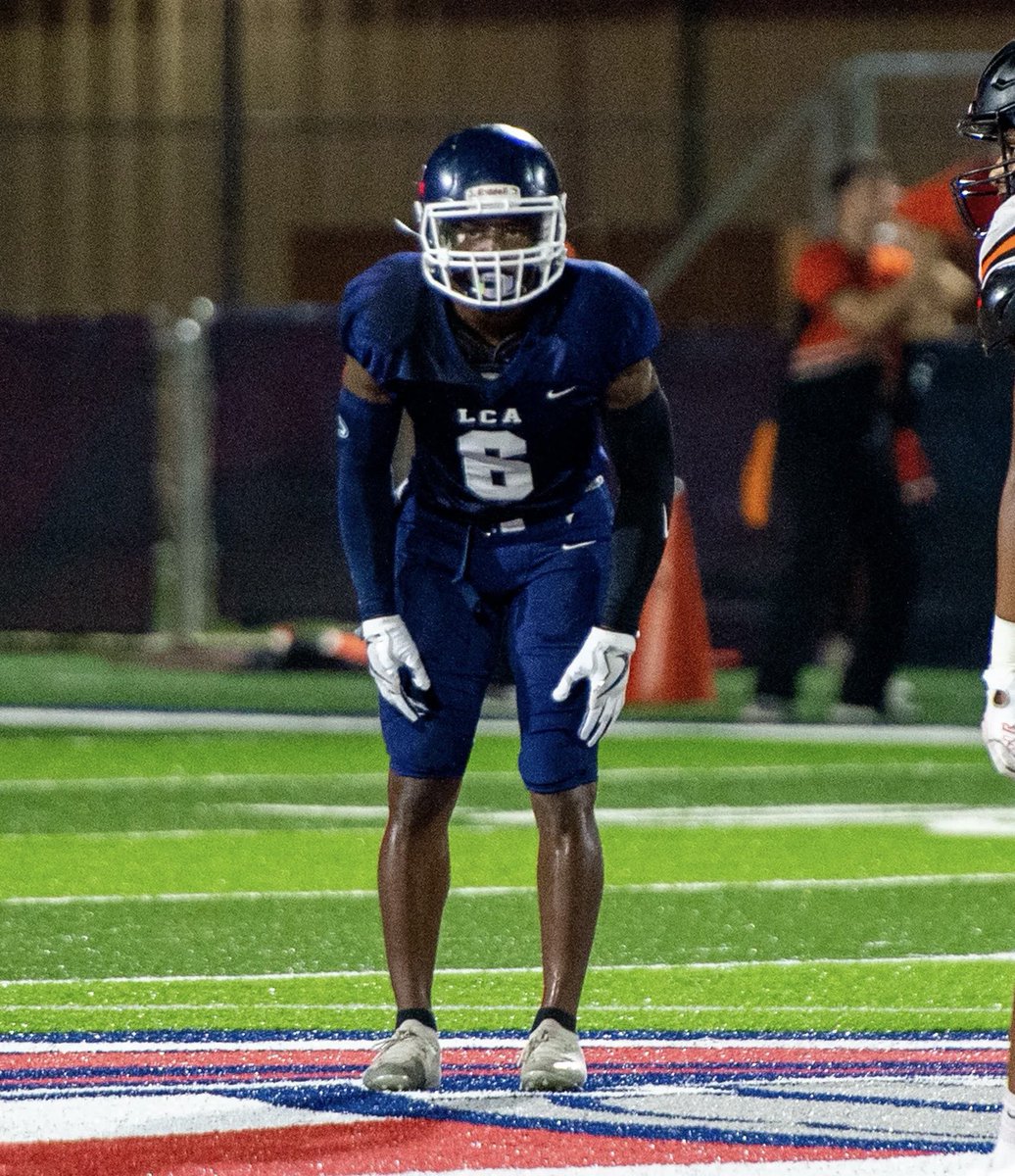 LCAKnightFball's tweet photo. We are Jordan Allen days away from week 1! Jordan was a multi time all state and champion at DB for the Knights. He is currently starting at Houston with NFL aspirations after this year #CountdownToKickoff 🚂 https://t.co/sfMw83sNrM