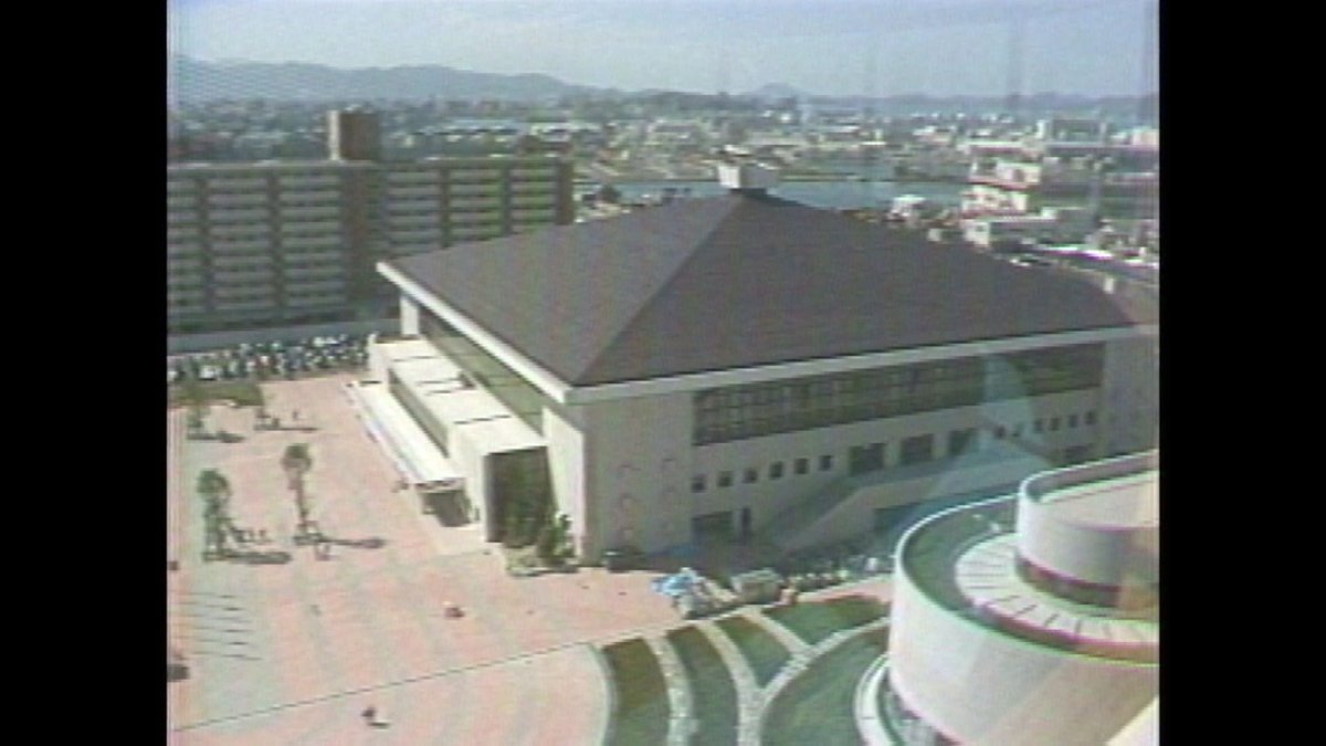rkbnews4ch's tweet photo. JUST IN!! 新着記事
⠀ /／
🗣「福岡国際センター」移転や建て替えを検討　築45年、施設の老朽化やバリアフリー課題に
   \＼
もっと見る 👇👇
📰https://t.co/2Fe9hG0sab

大相撲九州場所の会場としても知られる福岡国際センターについて、福岡市が移設も含めた建て替えを検討していることがわかりました。