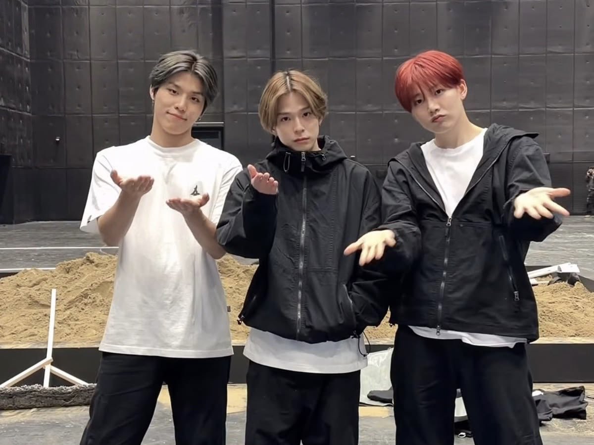 sparkedbysahi's tweet photo. Asahi with his september babies 🤍 https://t.co/7SmYhUvOlt