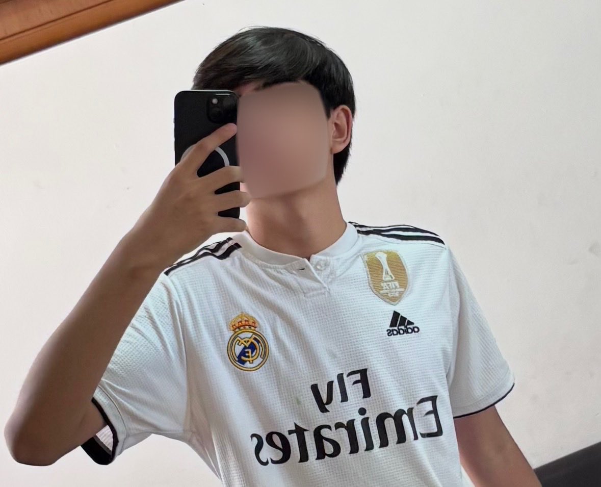 Lucas5se5's tweet photo. Quien ? https://t.co/eKz2ghGj8H