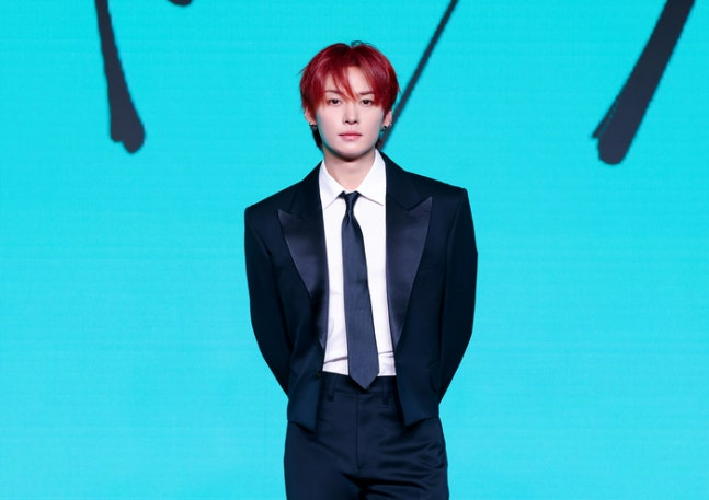 HanteoNews's tweet photo. 📰from 오.케이📰
8월 31일, 오늘의 케이팝 소식을 알려드립니다!

💙#스트레이키즈 #리노, 네팔 대홍수 이재민 위해 1억 원 기부 ‘선한 영향력’기부
💙#보넥도 #성호 X #알디원 #상원, ‘음악중심’ 새 MC..9월 5일 첫 방송[공식]

더 많은 키워드별 소식 보기
🔗https://t.co/OQZy53Z487 https://t.co/V6ODxvLRfG