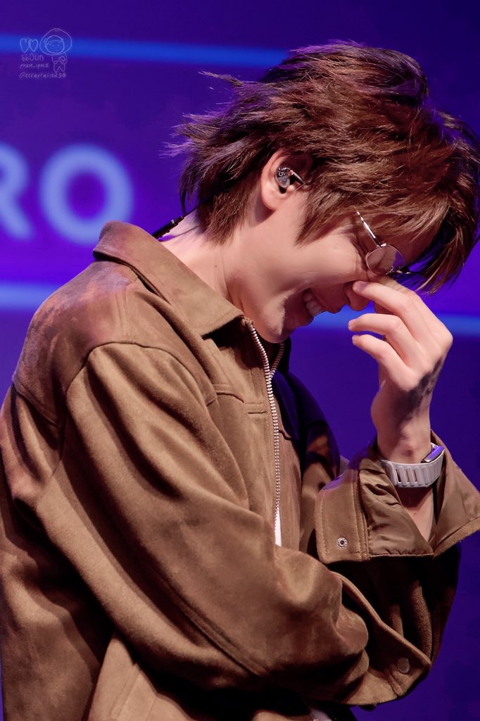 cccaptain1230's tweet photo. ˗ˋˏ 🩵   🩷 ˎˊ˗

BOUNPREM FANMEET EM SAMPA
#BOUNPREM1stFMinSaoPaulo 
#BounPrem
#prem_space #bb0un https://t.co/iIlWcpfs7S