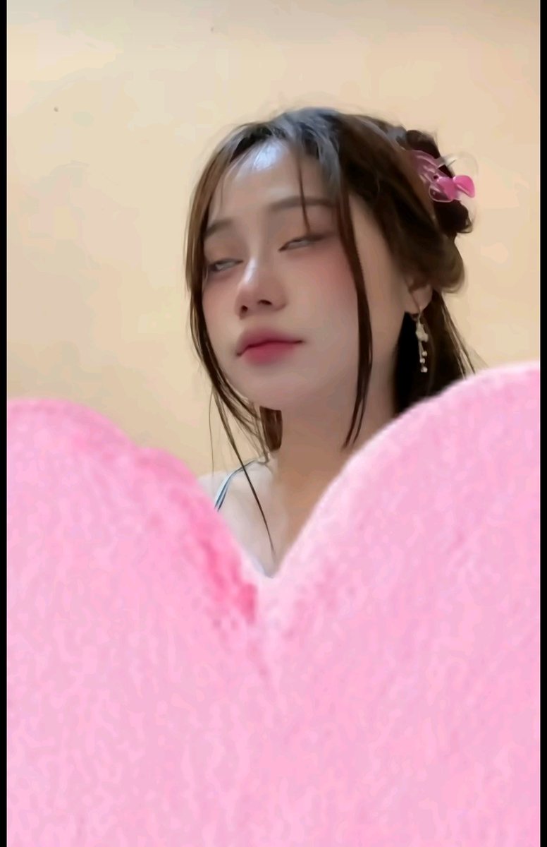 KayHelina98254's tweet photo. lylia kasir indomaret viral 🤔🫵👇
https://t.co/3mRd4ol80U

https://t.co/RSrC8VT4yw

https://t.co/RSrC8VT4yw

https://t.co/UzNT7tfRcr https://t.co/c4ged7L4ul