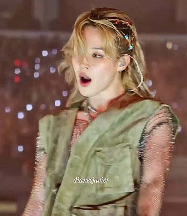 joonsstarsign's tweet photo. You're telling me that he has had THIS FACE, and no one thought:
"Huh,ykw, lemme just..." https://t.co/mpzu6dOSNZ