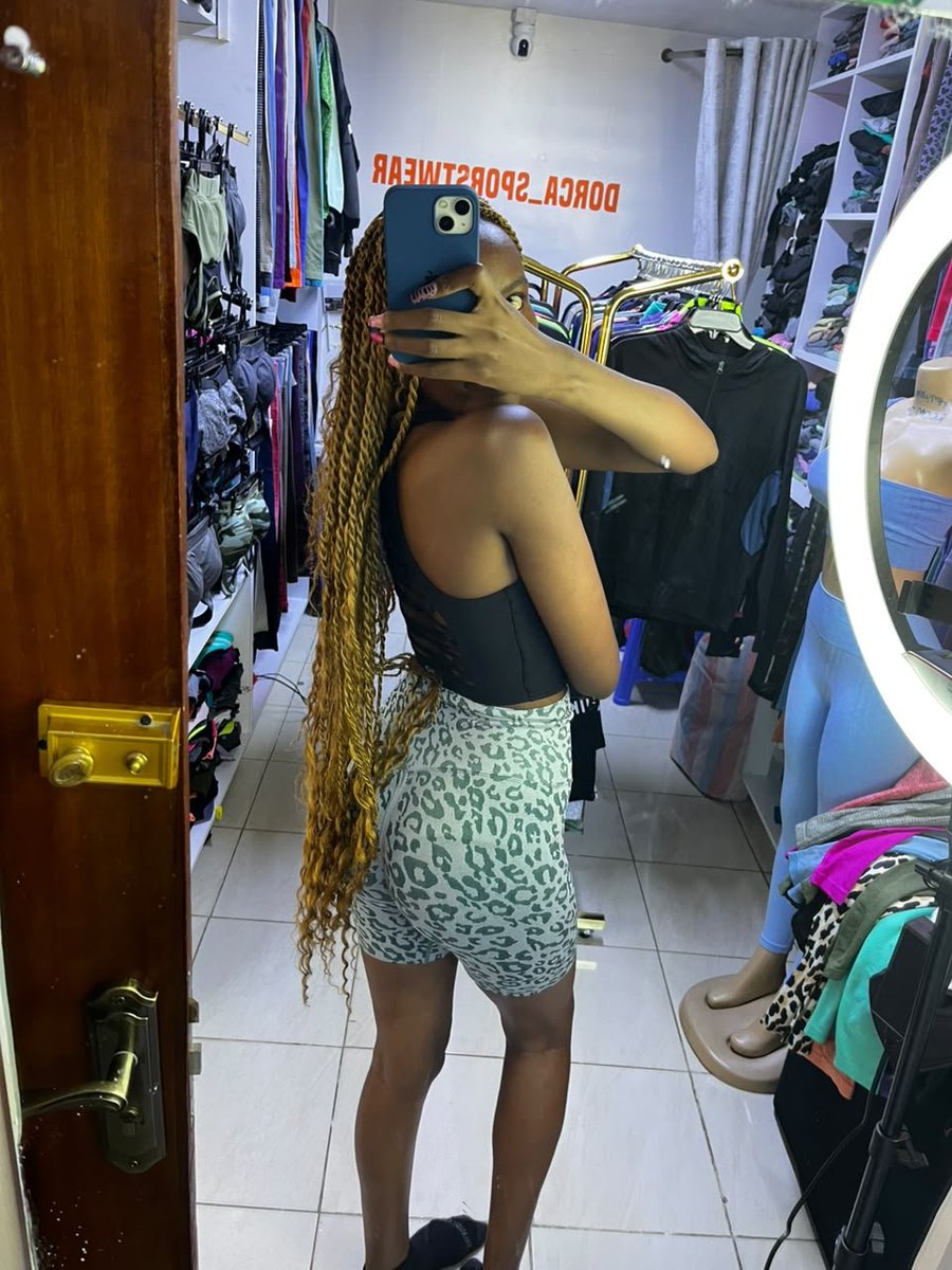 brendankirotee's tweet photo. Hapa bila Kichele utakuwa unarusha  "hey" adi unyurie.
Poor men irritate me. https://t.co/8XXzrlzry3
