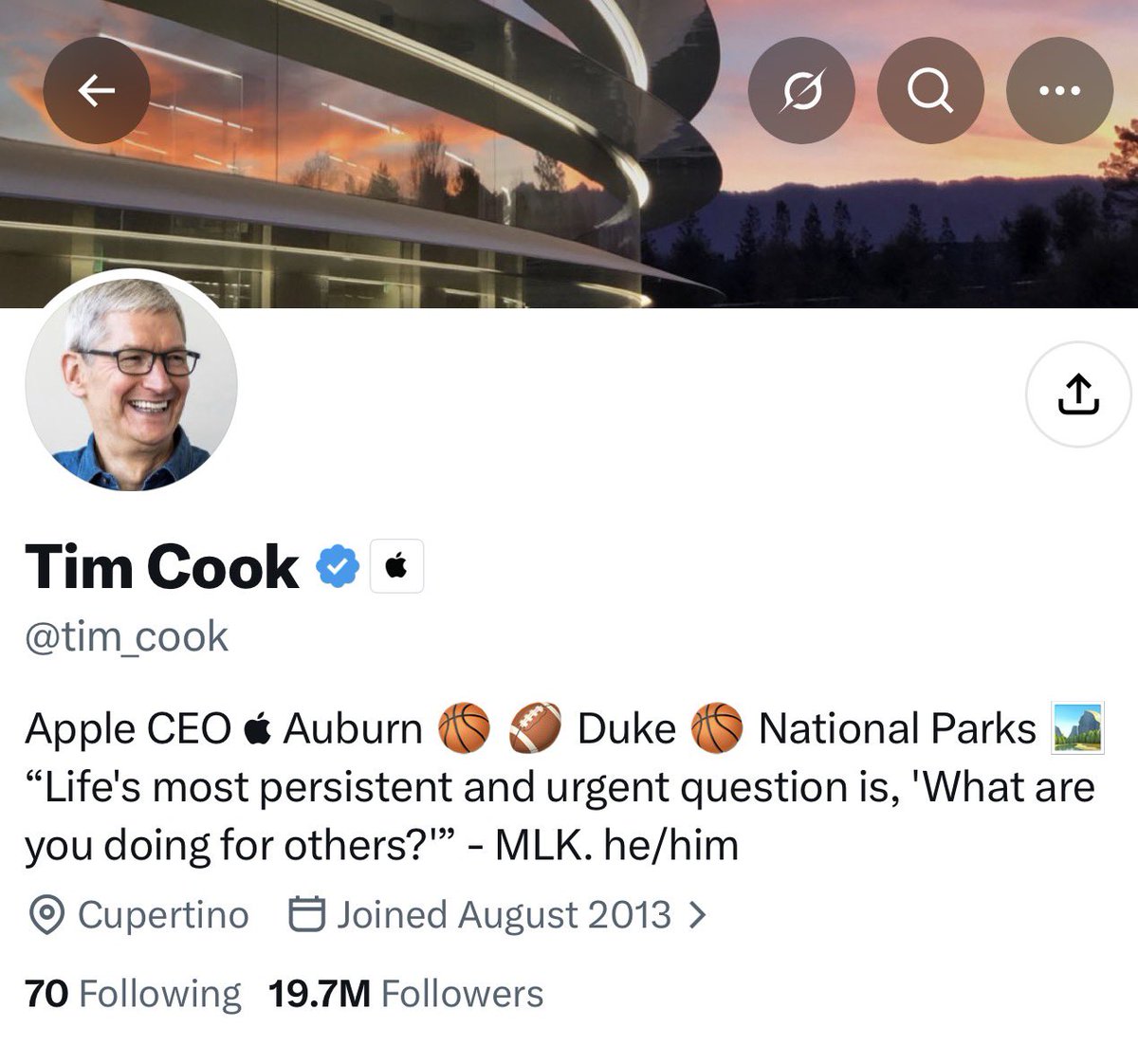 saaaanjjjuuu's tweet photo. Today is Tim Cook’s last day as Apple CEO😭

Products released under Tim Cook:

- iPhone 4S to iPhone 17 series
- Magsafe ecosystem 
- Apple Vision Pro
- Apple Watch
- AirPods
- Apple Pencil
- Apple Music
- Apple TV
- Apple Pay
- Face ID
- HomePod
- Apple Silicon

We are gonna miss you Tim ❤️