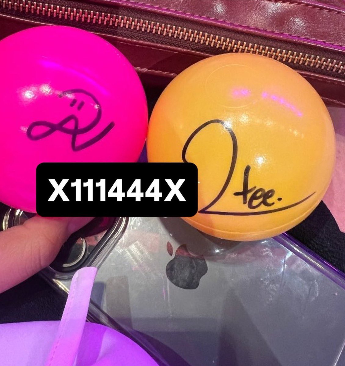 bobipopipp's tweet photo. Wts/ขาย
ลูกบอลไซน์ตี๋ จากตอนคอนมีตเจน3
400 thb ส่งฟรี ใครรับเดี้ยวเเถมการ์ดให้ด้วยค่า 
#ตลาดนัดดูมันดิ #ตลาดนัดตี๋ตี๋ป๋อ #ตลาดนัดdmd #ตี๋ตี๋ป๋อ #teeteepor 
#twnpich #porsuppakran https://t.co/JIach37kYv