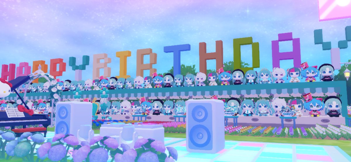 seri_stupid's tweet photo. ゲーム内のおすすめに流れてきましたので見させていただきました！
庭の祭壇すごかったです✨ぬいミク何人いるんだ？？？
Yがネギになってるのもこだわりが詰まってて好きです🫶 https://t.co/yTbJ7vw9vW