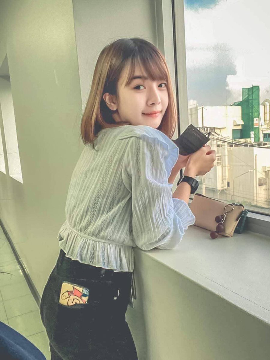 AshleyStuswzs's tweet photo. "ผิวดูอิ่มฟูและฉ่ำกำลังสวย🫧
🧴💚  2324amm
ครีมตัวเดียวช่วยจบทุกขั้นตอน✨
พร้อมบำรุงและช่วยปกป้องจากแดด☀️
หน้าไม่มันหรือเป็นคราบเมื่อมีเหงื่อ💦
เนื้อนุ่มบาง กลืนสนิทกับผิว🤍
ราคาดี สิบสองแบงค์แดง 1 แถม1

 #ตลาดปากน้ำ  #แยกการไฟฟ้า #rtxxdm #รับงานปากน้ำ 
#รับงานสมุทรปราการ #ปากน้ำ https://t.co/06nYIQtyTc