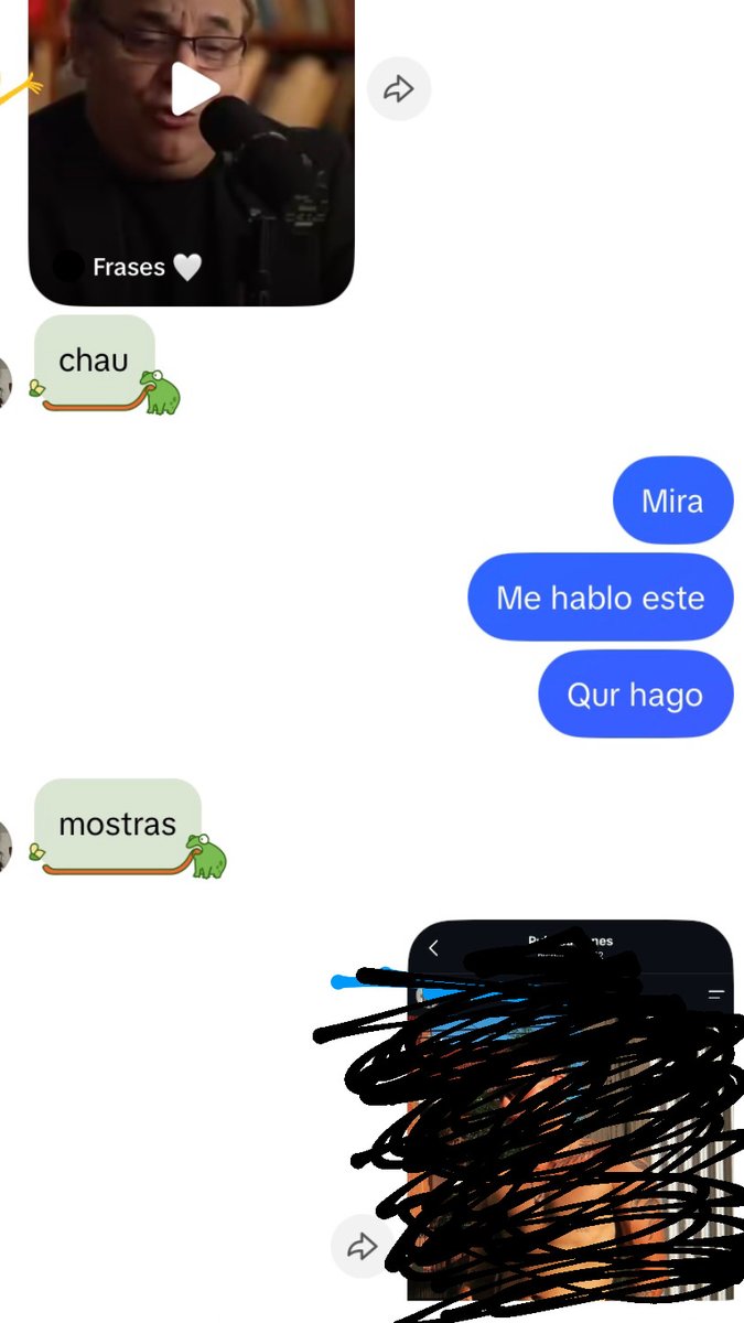 celesandeS2's tweet photo. Los dos moods de domingo a la noche https://t.co/f0jbHSfYY1