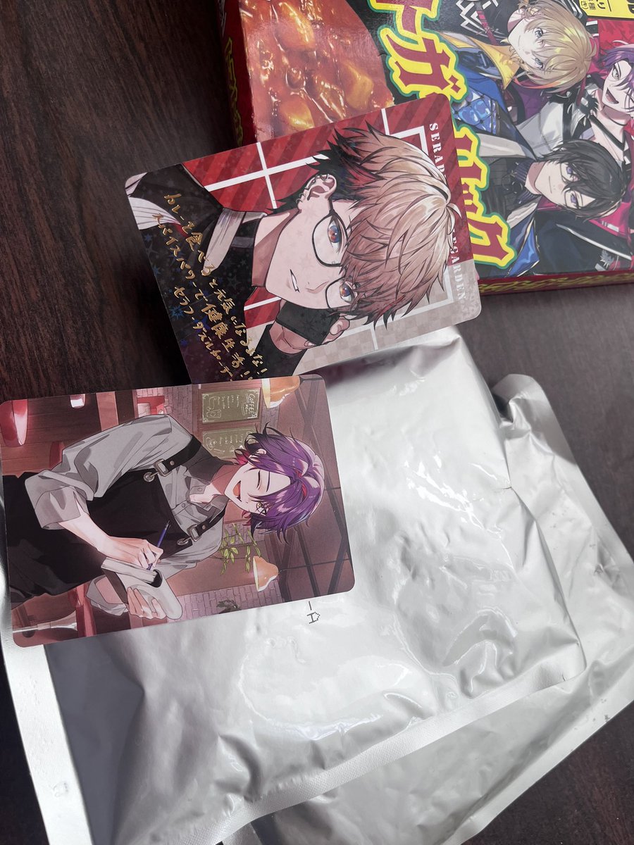 torikawa__ponzu's tweet photo. もう集める気ないものをなんの連絡もなしに職場のおばちゃんが買ってきて〇〇円だったよ！って領収書もらってきてお金支払ったんだけど当たり屋かよwwww
引きよかったからいいけどさぁ😭😭😭😭 https://t.co/6OBKSBO8Dm