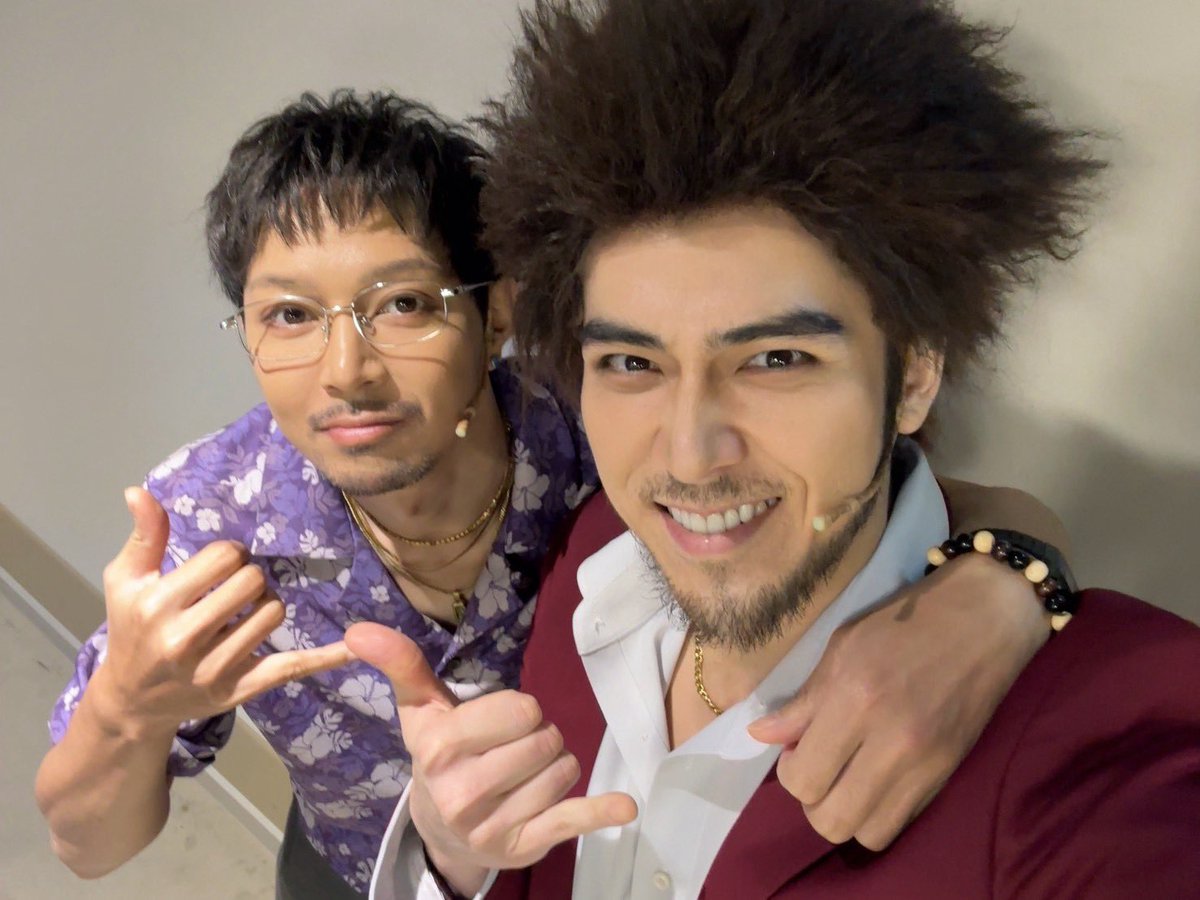 takezo0507's tweet photo. 遅くなりましたが！
舞台『龍が如く』無事に走り抜けました！！！

個人的に！
最高な出会いしかなかった！
最高だった！ただただ最高だった！

観てくれたみなさん！
応援してくれたみなさん！
原作を愛してやまないみなさん！

大大大大大感謝！！！！ https://t.co/GNHeA95IX0