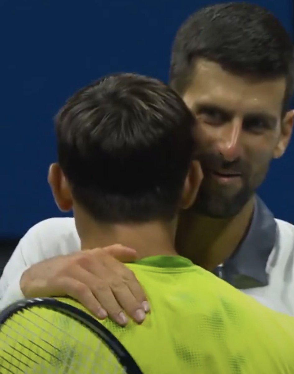 Olly_Tennis_'s tweet photo. 🥴🇷🇸👇 Novak Djokovic says he’s not sure ‘how much longer’ he can go with the physical issues he experienced during his US Open loss:

“The vomiting, the gagging, it’s a serious problem. Then my whole body started to give way, with cramps and pain. 

“In the end, my back and shoulder also gave out, and I couldn’t finish the match. I was a break up in the fourth set, but I had already been struggling a lot from the fourth game onwards.

“I don’t want to take anything away from his victory. Congratulations to him. He’s a good guy and a fighter. But I didn’t have fun out there.”

“I don’t know [how I can solve it]. At the moment, I don’t want to go into too much detail. I’m just trying to understand what’s going on and how much longer I can keep going like this.”

🗣️ https://t.co/9uiLm4x90n