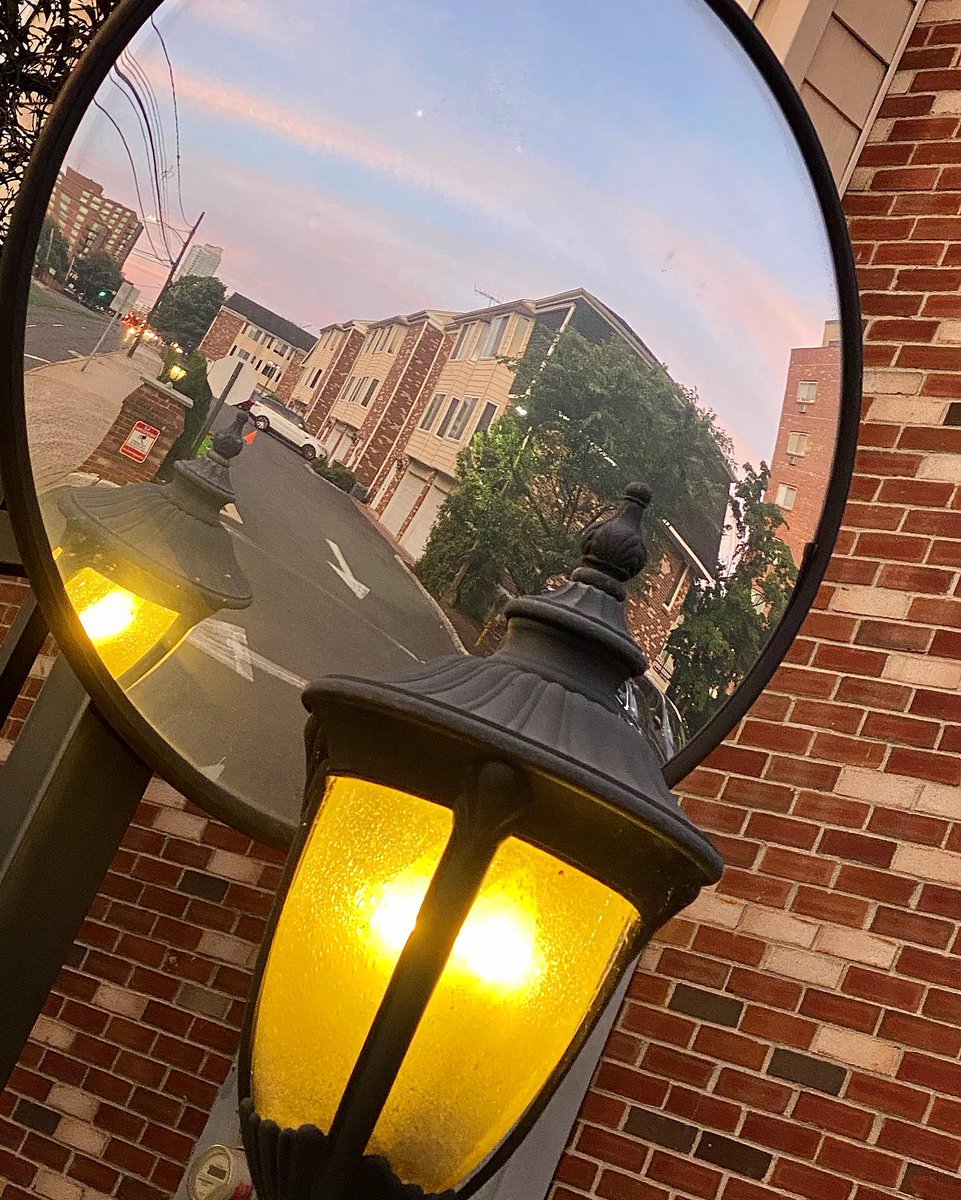 ImogeneBegaye's tweet photo. Last night’s Sunday jitters vanished with a random glance in the rearview mirror—the moon and something about the summer evening sky. https://t.co/cdOOjBKznO