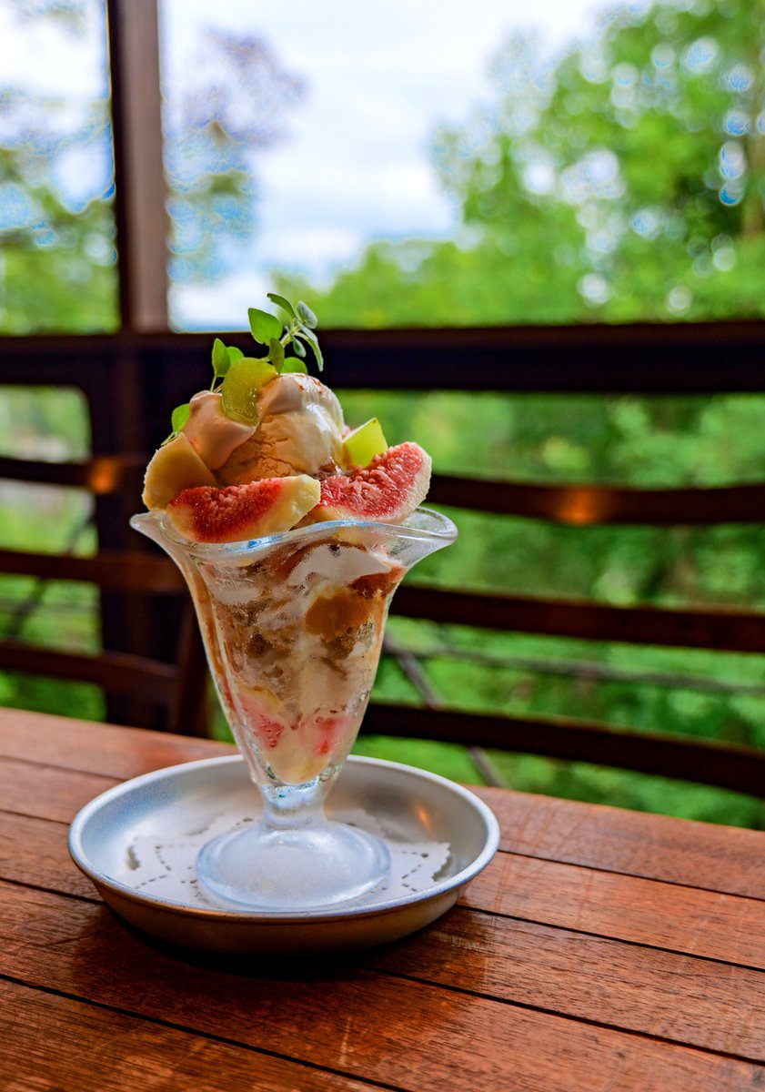 daifuckyou_'s tweet photo. いちじくのパフェ
甘いもんばっか食べてる
そりゃもっちりするよな

#ぬい活
#ぬい撮り
#もっちりミャクミャク
#ミャクミャク https://t.co/7eGmQXt5Eb