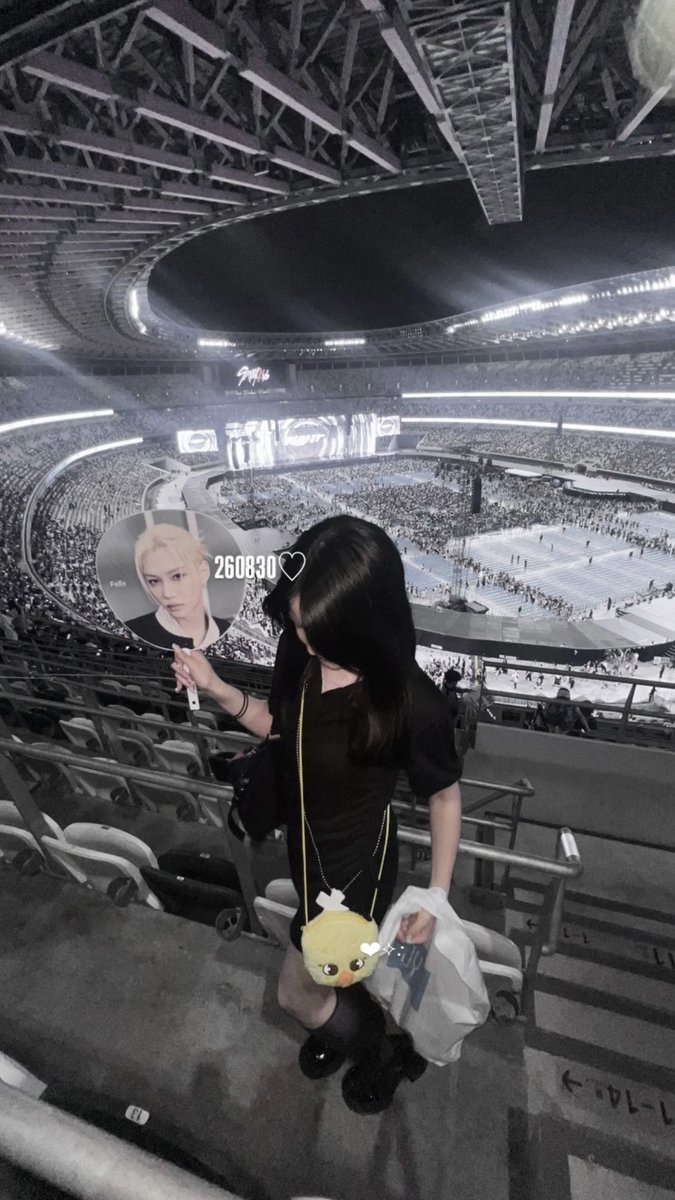 _7y1o6's tweet photo. ほんと楽しかった♡
東京ドーム当てる！！！
 #straykids  #stay https://t.co/FjSUQAp2y2