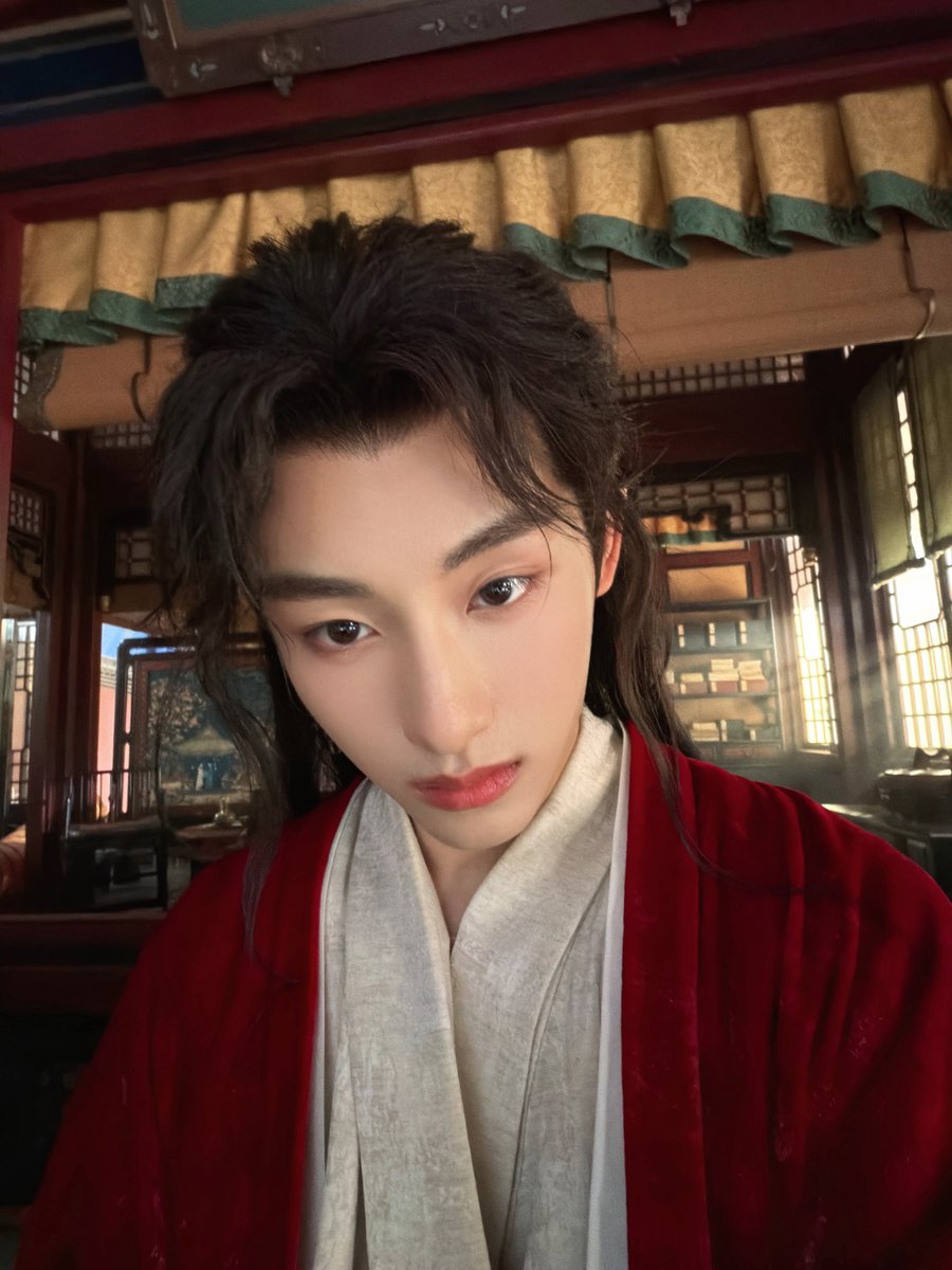 sichengupdate's tweet photo. 260831 🫧

September is almost here
It’s going to be autumn soon
Are some of you starting school soon?
Good luck with the new school year
New school year
Fighting~ https://t.co/iVfFGXxMae