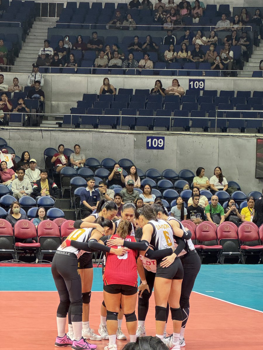 yeyeaddicts's tweet photo. Let's go Mika, Let's go PLDT!!! ❤️‍🔥🫡 https://t.co/mGCQXpnAcQ