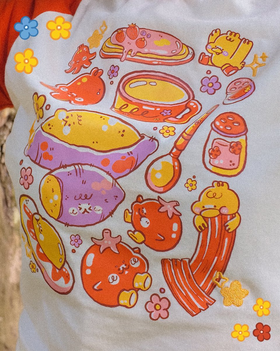 Bebekinoyy's tweet photo. 🧡 Retweet and likes are appreciated 🧡

Nom nom, akhirnya bakal launch baby tee iniiiii! 😆😆🫶🏻🫶🏻

Btw, di gambarnya ada detail bordir bintang-bintang kecil biar makin lusyuuu hihihi 🥳🥳✨✨ See you at Artket!

📌 Artket, Fatmawati Brickhall. 5-6 September 2026!
🧡 Booth N15 https://t.co/2jrc86DC5Q