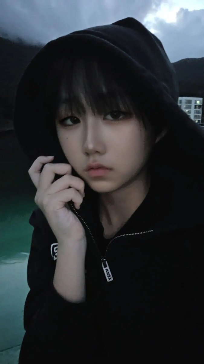 gghost9966's tweet photo. #트친 #우울계_𝕏친소 #심심해 https://t.co/uNEFeRSEoC