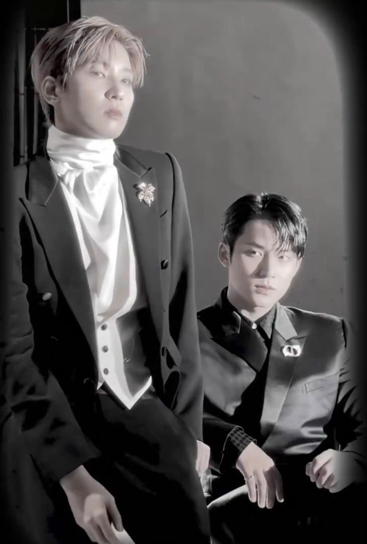 gyurodrop's tweet photo. oh minwon dicon i believe you were meant for something bigger https://t.co/5ePL5lcPi3