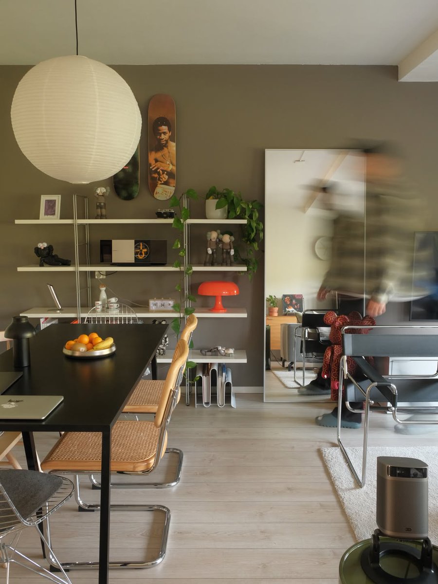 rigoureus5cjn's tweet photo. collectedinteriors #moderneclectic #designobjects #interiordetails #interiorphotography#C home should show a little evidence of the people living in it.
Aollected, not decorated. https://t.co/8NL19PBbOP