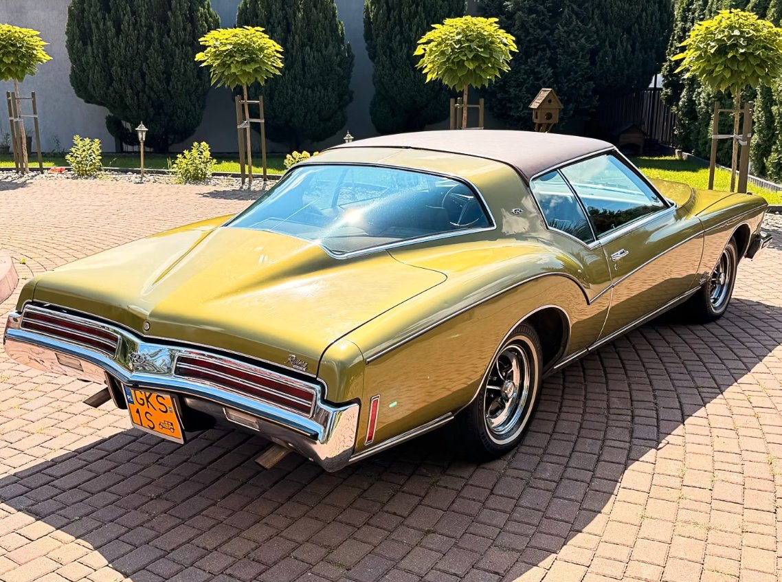 RFitberry's tweet photo. Buick Riviera GS 455 V8 Boat Tail 1972 https://t.co/qUimrQ7Uhy