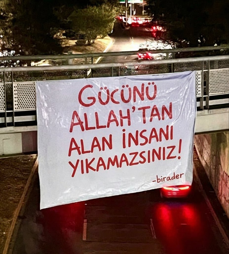 ibnuhacib's tweet photo. Allah size yardım ederse, sizi yenecek yoktur.
Ali imran 160 https://t.co/49L6ED6OWZ