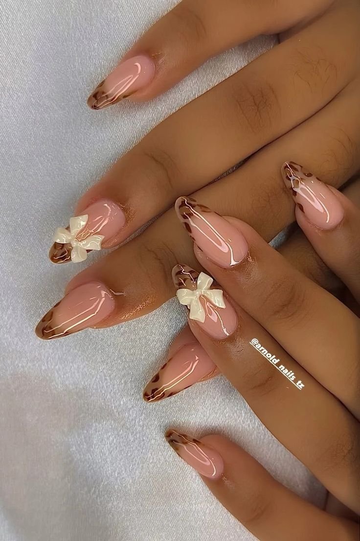 ChiomaUmesi1's tweet photo. Nail techs are artists fr https://t.co/N8N82g4dtJ