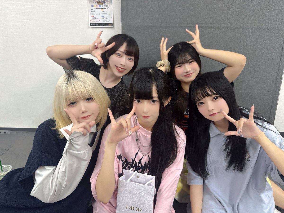 ship_WANPARE's tweet photo. 公式配信ありがとうございました‼️

🩷姫乃ゆうりからメッセージ届いております↓↓

わんぱれ公式TikTok配信ご覧いただきありがとうございました🐶ᩚ🩷❤️💛💙💜

最後の配信までゆるゆるでしたがわんぱれっぽい配信になったのでは🐶ᩚ…💭
そして改めて5人体制の応援今までありがとうございました(ᐡᴗ ̫ ᴗᐡ)♪
来週には4人での定期公演･関東ツアーもあります✨🚩
『わんだふるぱーど！』はこれから先も続いていくので、これからもより一層の応援よろしくお願いします♡🐕 ͗ ͗ ͗

by.ひめの♡