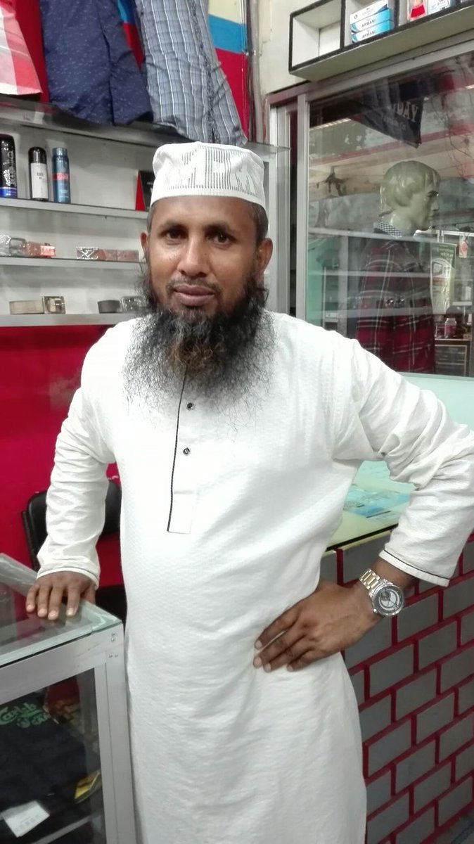 mullokirand's tweet photo. I went to the shop today and saw this maulvi uncle. His masculinity lured me, so I asked him if I could j*rk his d*ck. Then I gave him a proper bl*wjob, and yeah, this is my selfie from today.
#mbull #interfaith #hslut https://t.co/tSTXaDK7tp