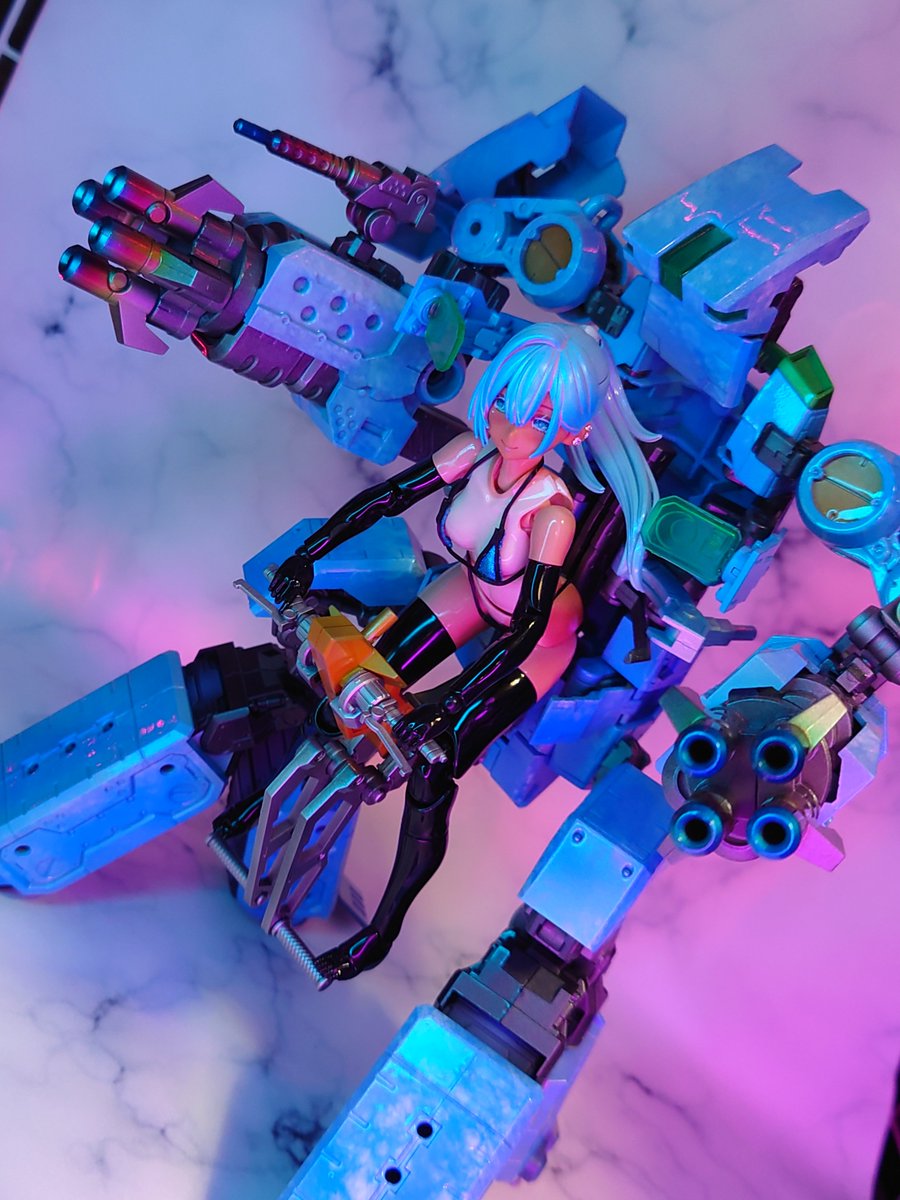 noko28027343's tweet photo. #今月作ったプラモ晒そうぜ
4つ！色々作ったぜ(-ω☆)ｷﾗﾘ https://t.co/tH6VaEna5H