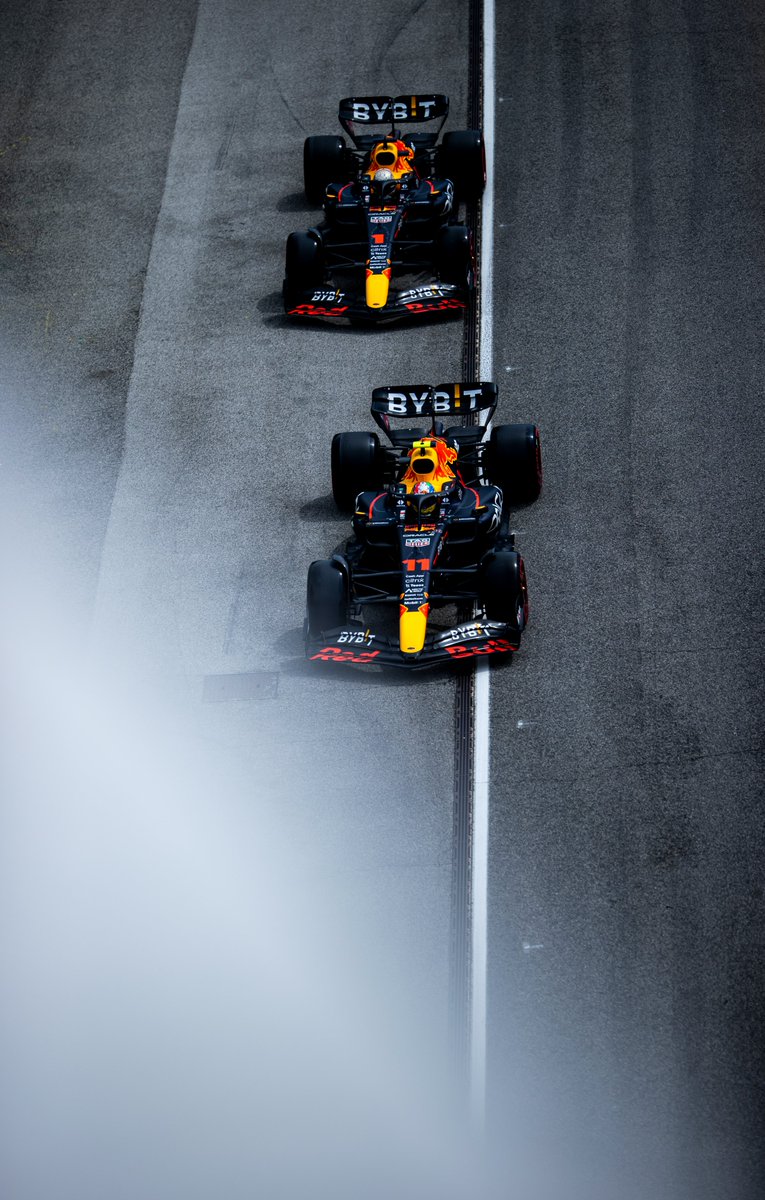 redbullracing's tweet photo. Iconic Imola 🤩

#F1 || #ItalianGP 🇮🇹 https://t.co/kzs6dTtXhY