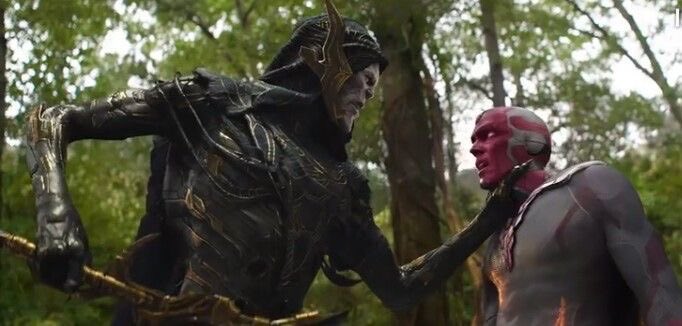 peachessifunda's tweet photo. Corvus Glaive walked straight to Vision during that fight. Was he being tracked the whole time? https://t.co/tKhXmFtguD