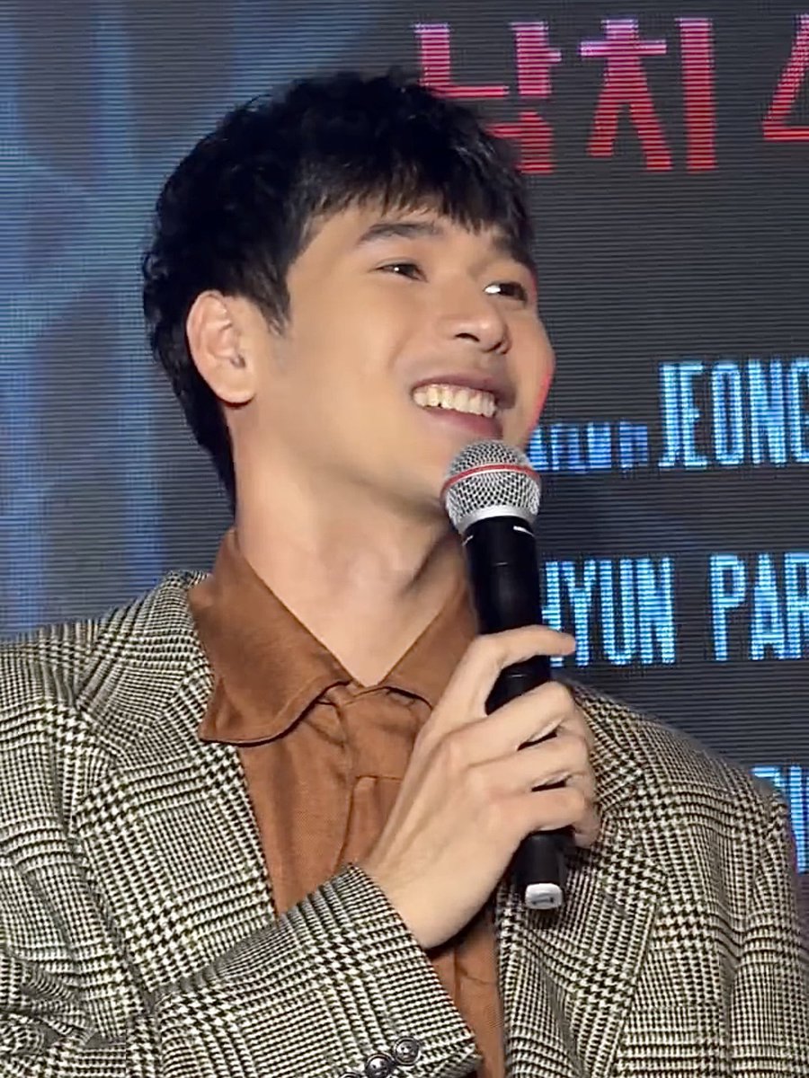 wilbeyourss's tweet photo. POGI AS FUCKKKKK

THE GUARDIAN PREMIERE NIGHT
THE GUARDIAN PREMIERE NIGHT https://t.co/WuKxpOiiXp