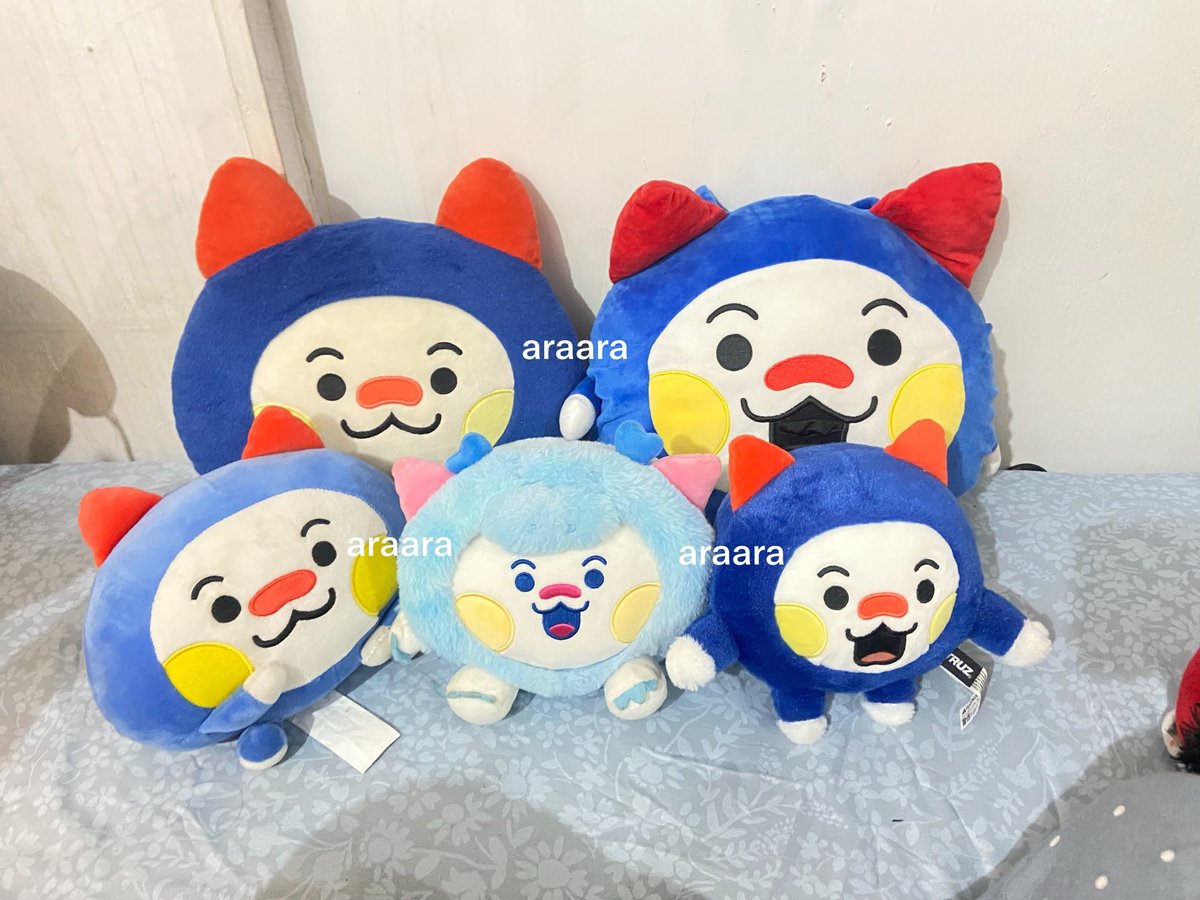 dearaaraa's tweet photo. gara gara kasus kemarin non teume pada suka truz krn katanya lucu jadi a.. anu ini aku kenalin anaknya jeongwoo treasure si woopy gembul warna biru😍

woopy ini ada banyak banget macam dan bentuk, ada beberapa juga itemnya yang bisa dipake buat sehari hari, buat ootd juga bagus. https://t.co/STWO26nWNU