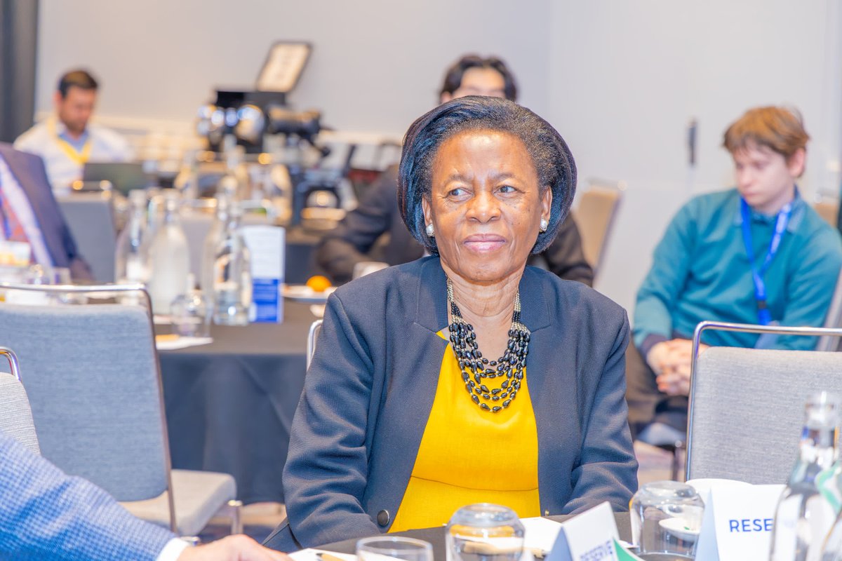 2026Cleanenergy's tweet photo. A glimpse into the conversations, speakers and connections shaping CEC Perth 2026.
Swipe through the moments. →
#CEC2026 #CleanEnergyConference #PerthEdition #AfricaAustralia #CleanEnergy #EnergyTransition #EnergyInvestment https://t.co/D0Ftunff6K