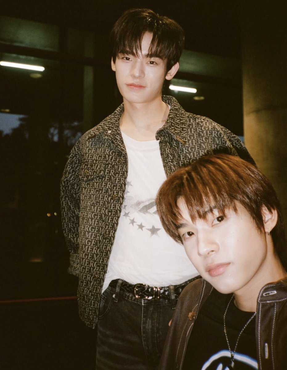 eeqlanwoil's tweet photo. Always missing dwy :-/ 🧘‍♀️♥️ https://t.co/1unnFrggbH