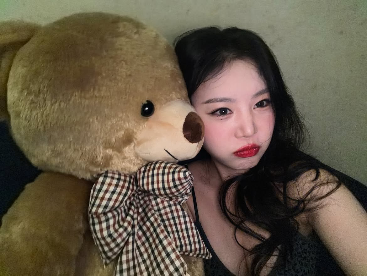 quark11d's tweet photo. #SOOJIN #μμ§ πππ§Έ
Instagram Update
08.31.26
#SEOTANG #μν± https://t.co/XCkRhHk2nK
