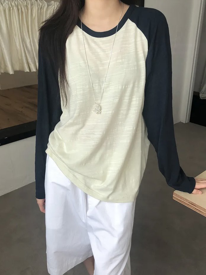 2on_uu's tweet photo. 링크로 구매 시 일정 수수료 지급 받음

포인트 다 다른 나그랑 티만 모아서 🪽

저는 갖고 있는 티셔츠 중 나그랑티가 제일 많습니다,, 
나그랑🫶나 https://t.co/Wv5tO5IbC2