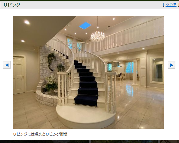 niwaka_audio's tweet photo. suumoでみかけた軽井沢の3億の中古住宅、延床134坪、土地270坪で築18年でこれってむしろ安く見えるでち・・
お城みたいな家が理想の人、今3億かけてもこんなの作れないと思うでち🥺 https://t.co/Jbf4tAoQsh