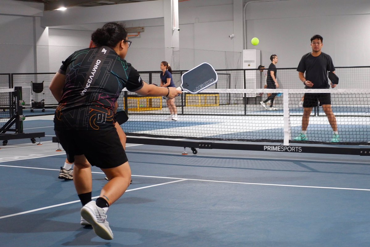 pickleblooms's tweet photo. Open play = SUCCESSFULLY SERVED 🏓💅
 Another day of rallies, laughs, and Blooms on the court! Until the next one! 👀🌸

#Pickleblooms #BloomsOnTheCourt https://t.co/ET2a1McpYs