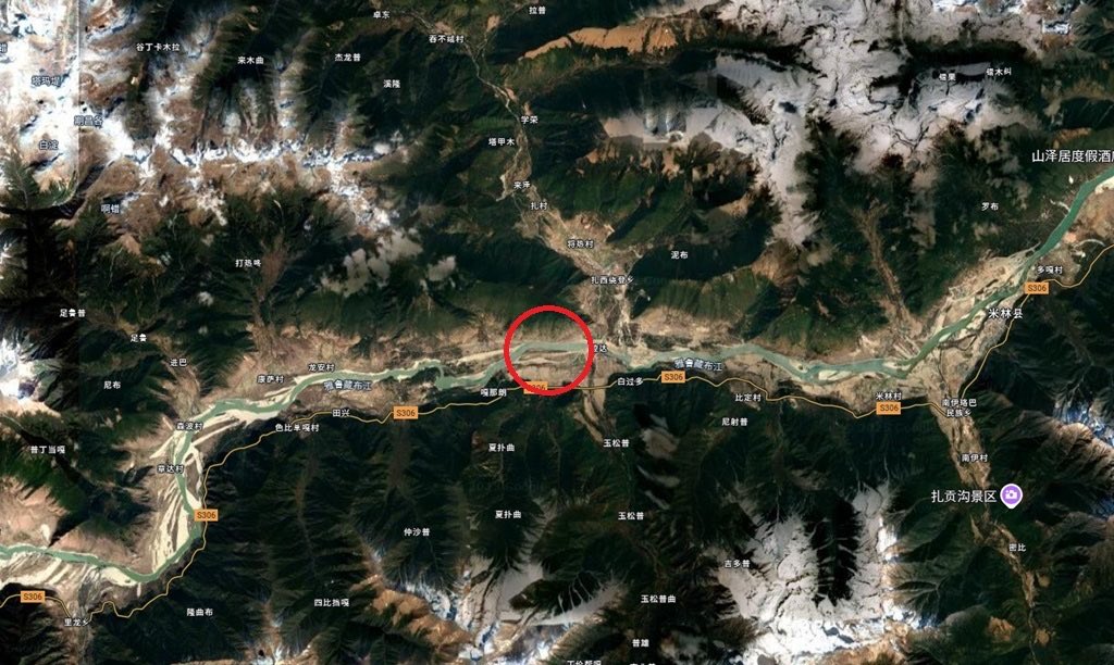 LGBTQ666's tweet photo. @HustleBitch_ It is all the result of environmental destruction caused by China's construction of anachronistic mega-dams (repeated dynamite blasting operations in Tibet) and the clearing of vast swathes of forest for the installation of pointless solar panels.

China is an enemy of humanity. https://t.co/fa5SqdocAv